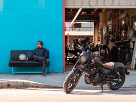 Mat Gunpowder Black Metallic