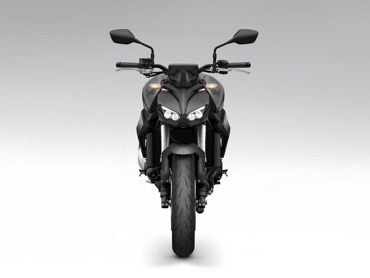 25YM-CB1000-Hornet-Mat-Iridium-Gray-NHC64-aws-004