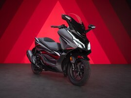 Pearl Nightstar Black