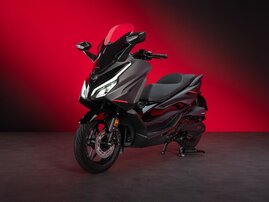Pearl Nightstar Black