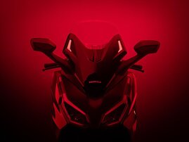 25YM NSS350 Forza Carnelian Red Metallic R296M 014