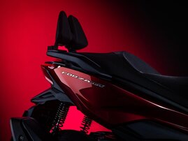 25YM NSS350 Forza Carnelian Red Metallic R296M 017