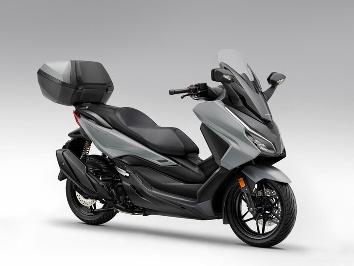 25YM NSS350 Forza Pearl Falcon Gray NHC61 004