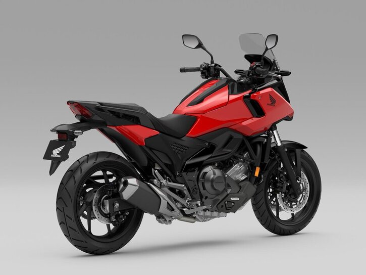 25YM 01 NC750X FIGHTING RED DCT aws 03