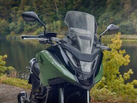 25YM 02 NC750X EARTH BLACK DCT aws 10
