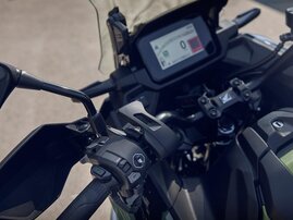 25YM 02 NC750X EARTH BLACK DCT aws 11