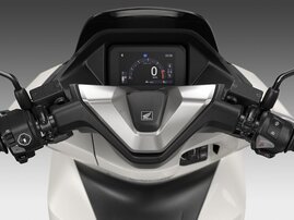 25YM 01 PCX125 DX EDTR PEARL SNOWFLAKE WHITE aws 18