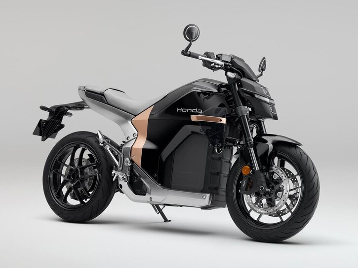 26YM Honda WN7 Graphite Black 002