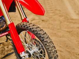 27YM CRF250R Extreme Red dam 022