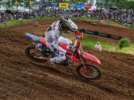 26YM-CRF450R-HRC-Jeffrey-Herlings-aws-004